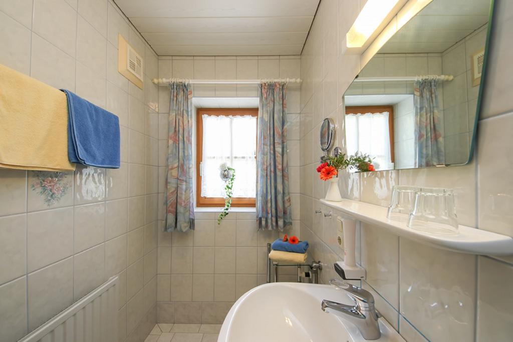 Апартаменты Haus Breithornblick Мариа-Альм Экстерьер фото